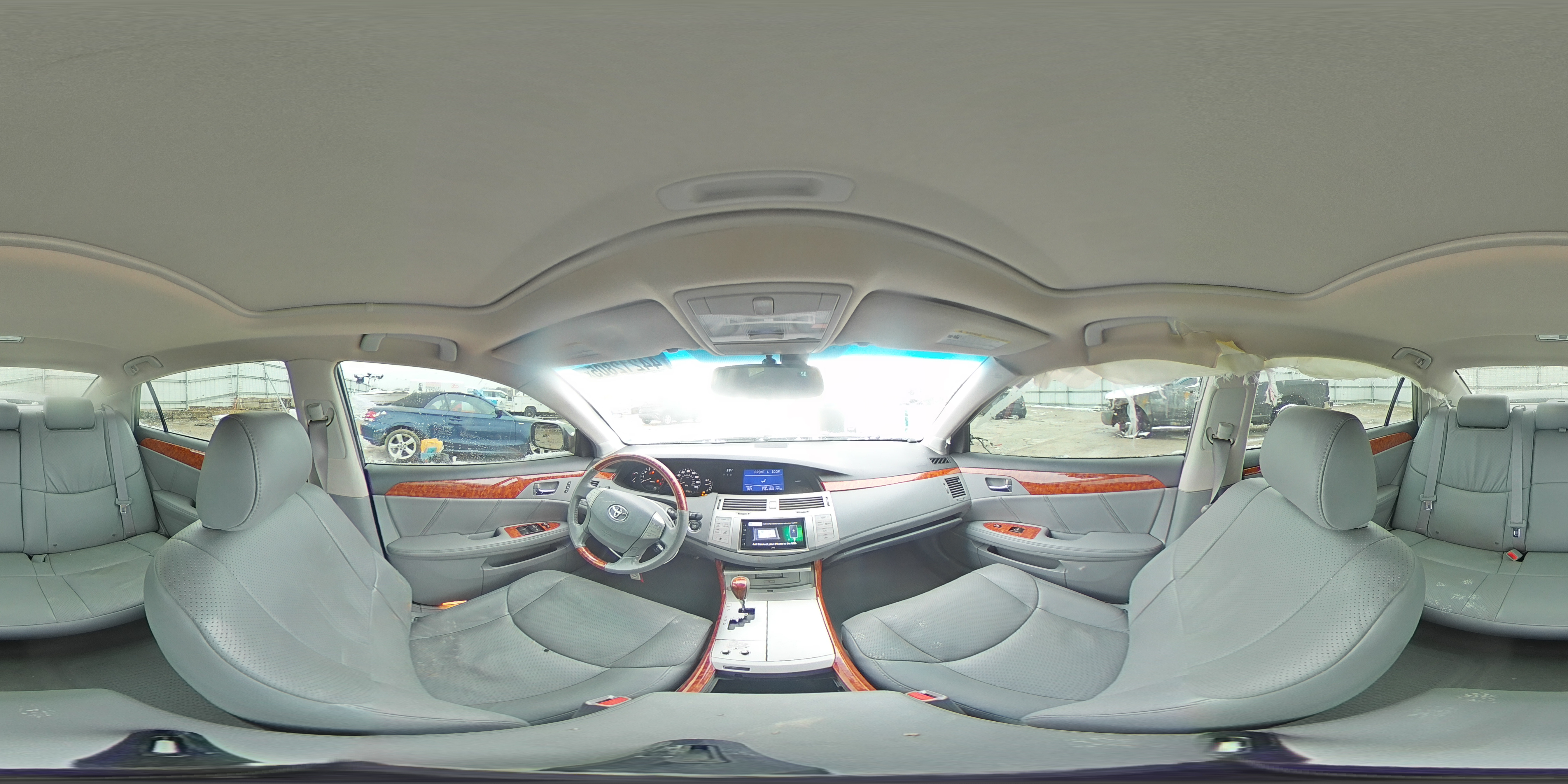 2006 Toyota Avalon - Image 13