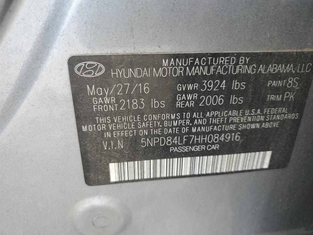 2017 Hyundai Elantra - Image 12