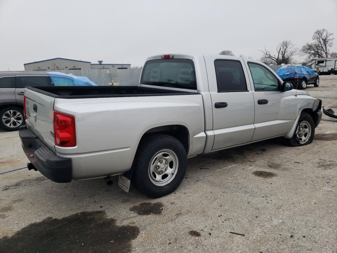 2006 Dodge Dakota - Image 3