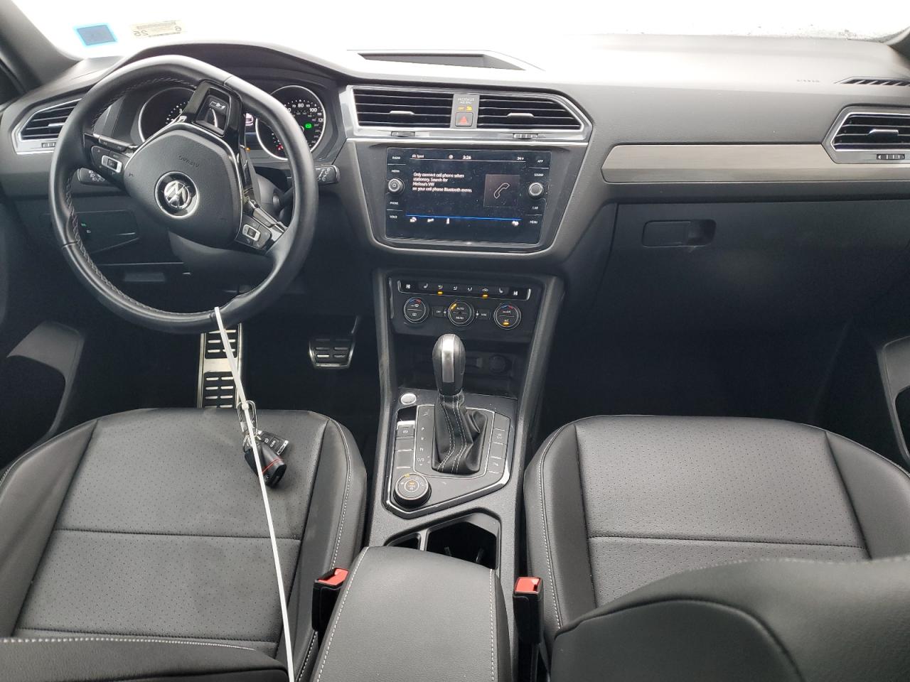 2021 Volkswagen Tiguan - Image 8