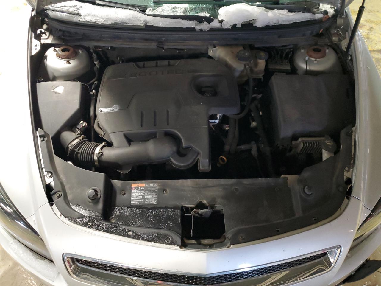 2012 Chevrolet Malibu - Image 12