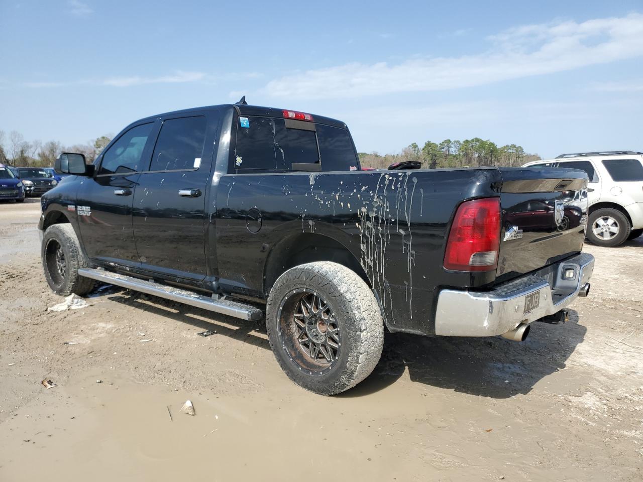 2014 RAM 1500 - Image 2