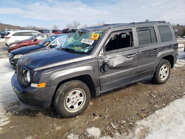 JEEP PATRIOT 2016 Серый