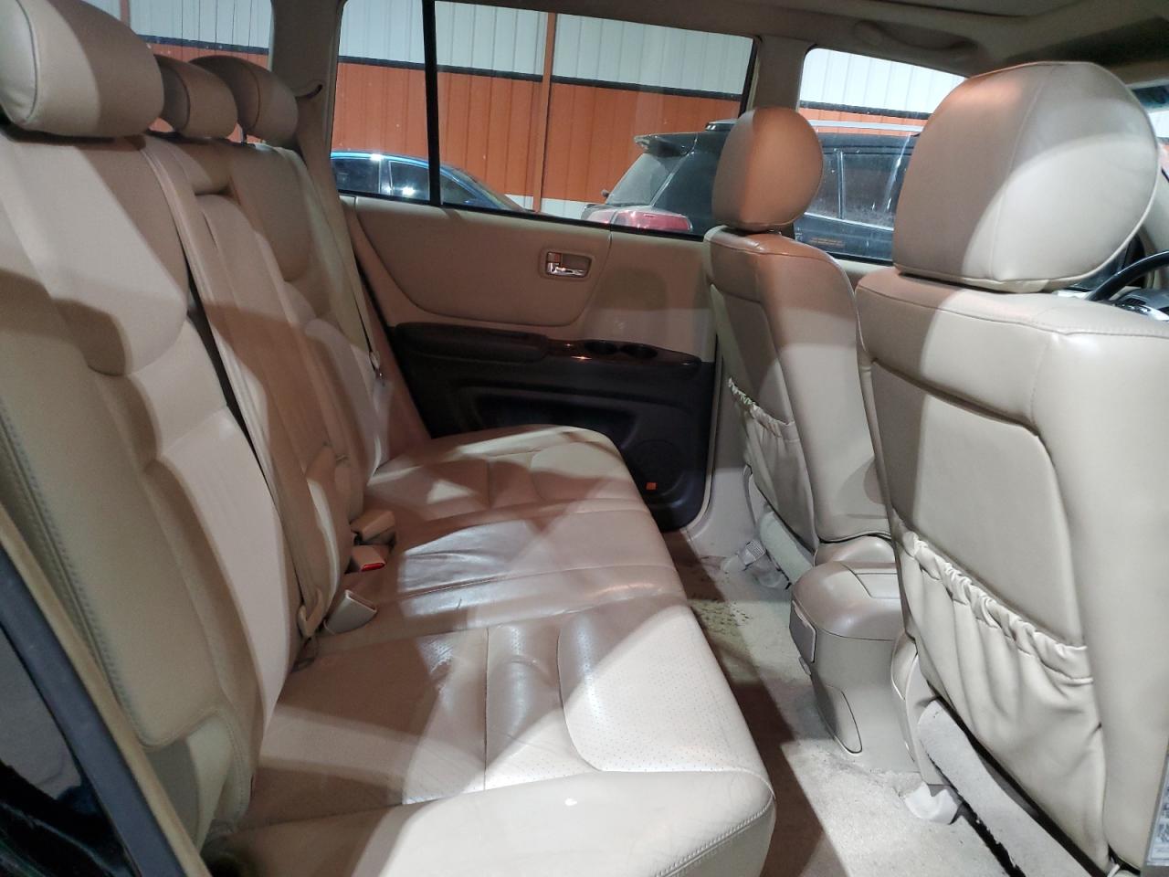 2003 Toyota Highlander - Image 11