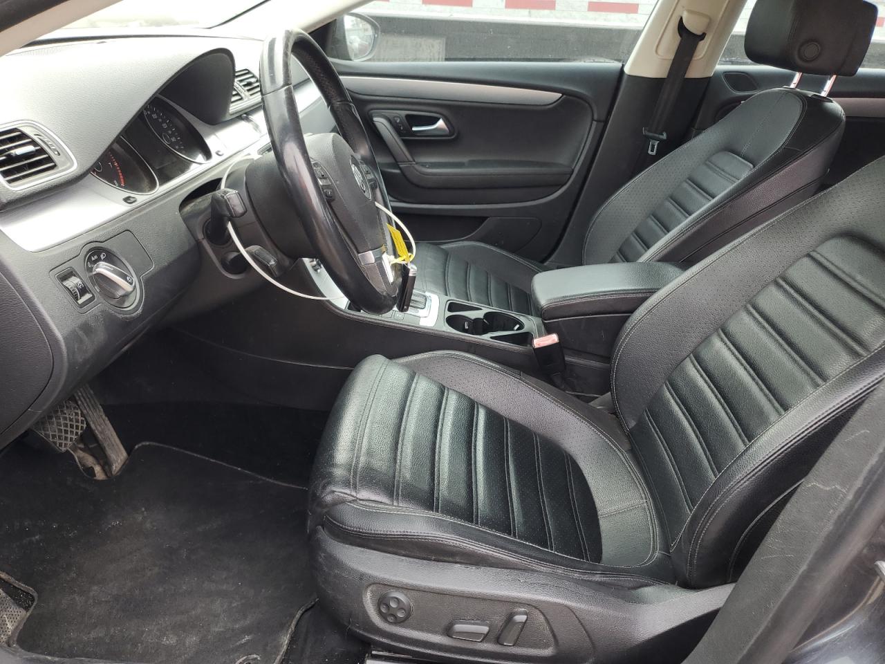2013 Volkswagen Passat CC - Image 7