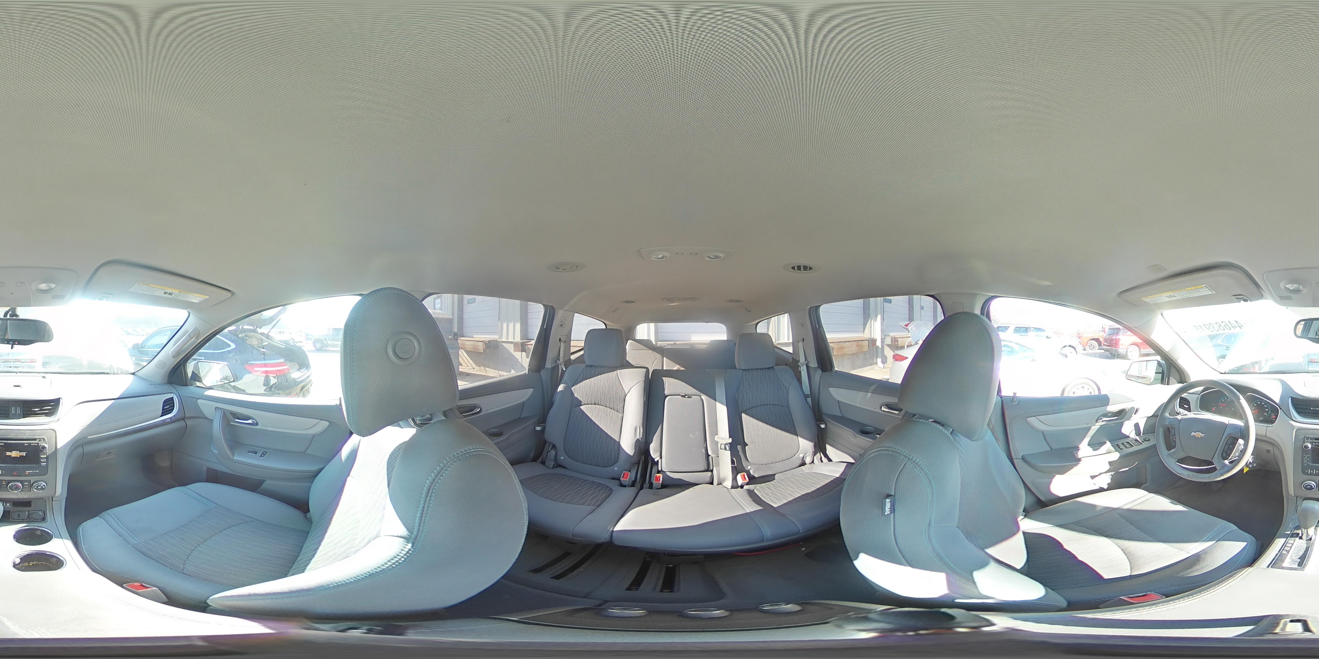 2017 Chevrolet Traverse - Image 14