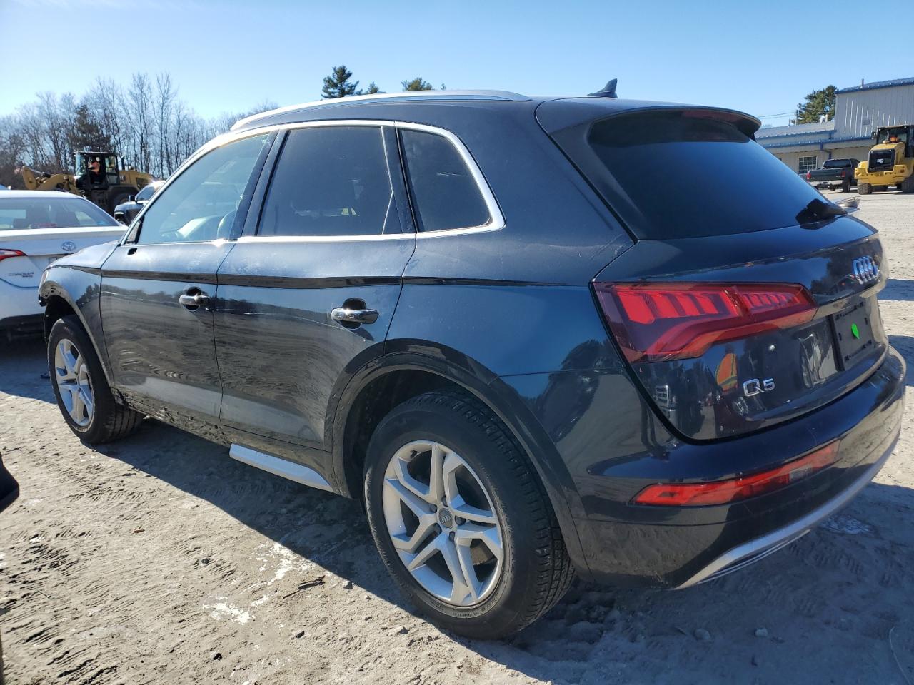 2019 Audi Q5 - Image 2