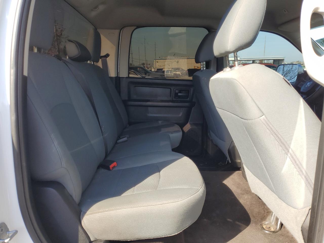 2018 RAM 2500 - Image 11