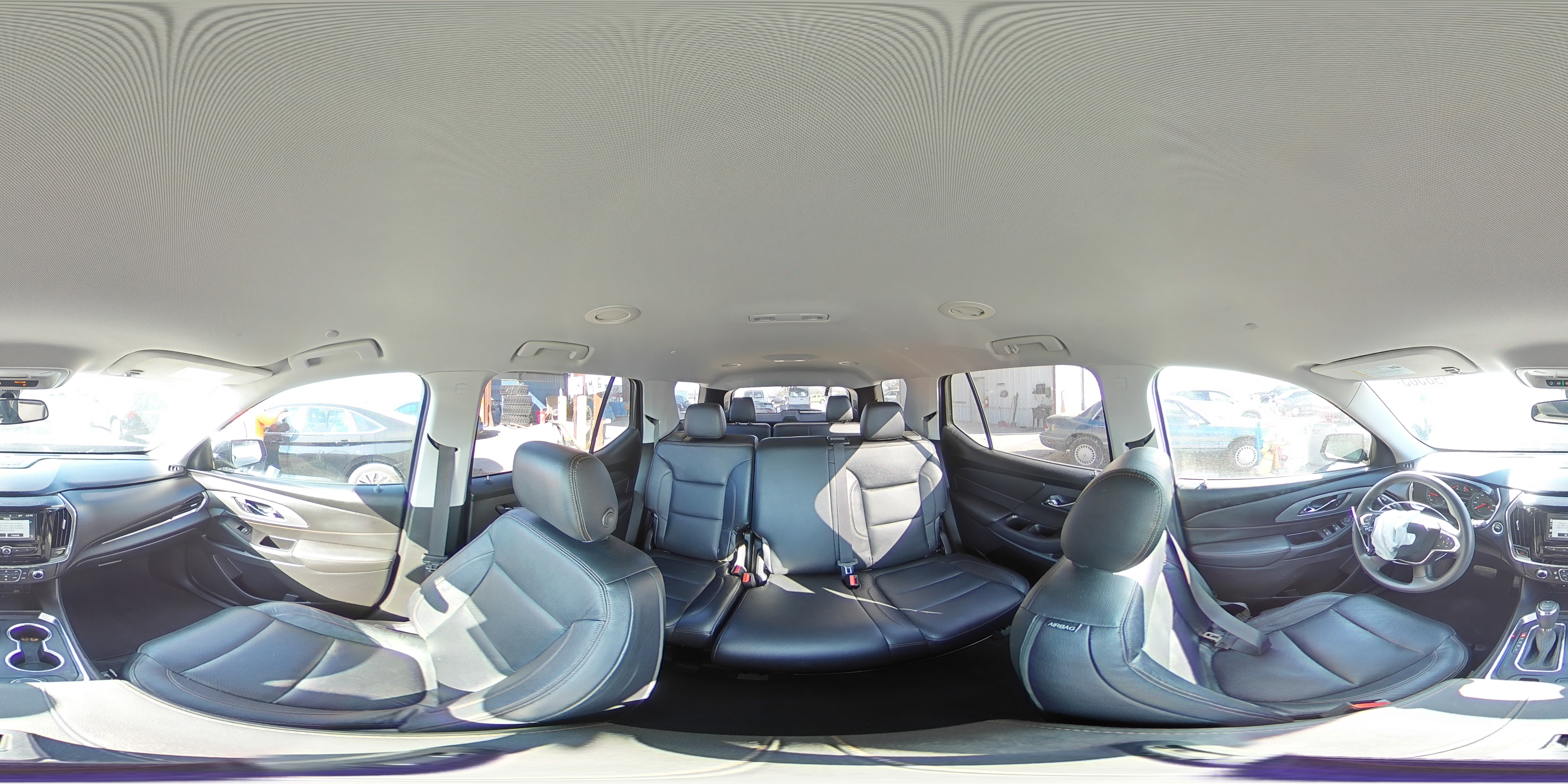 2019 Chevrolet Traverse - Image 16