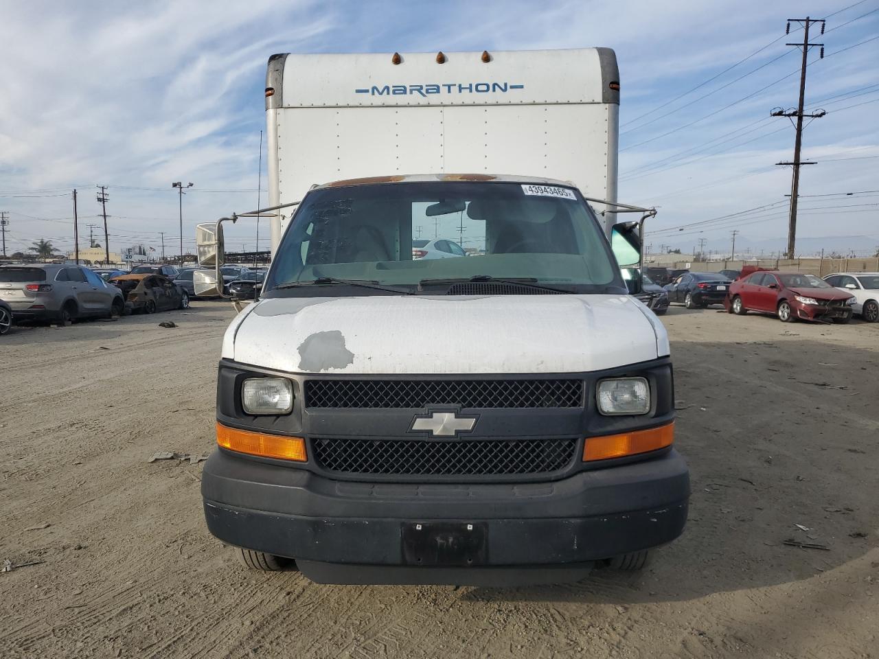 2005 Chevrolet Express - Image 5