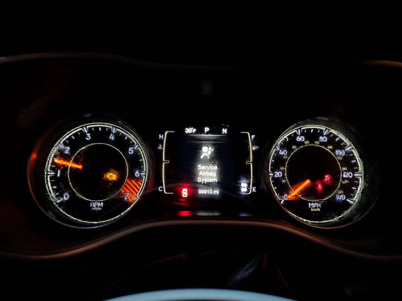 2015 Jeep Grand Cherokee - Image 9
