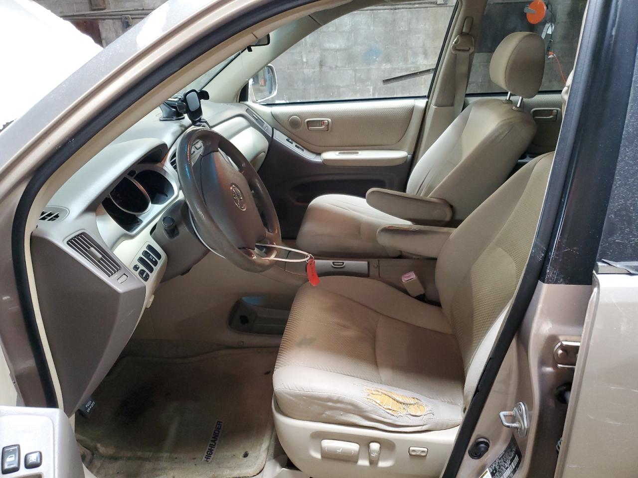 2004 Toyota Highlander - Image 7
