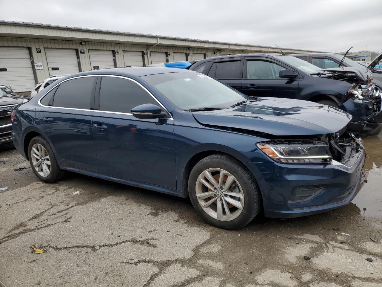 2020 Volkswagen Passat - Image 4