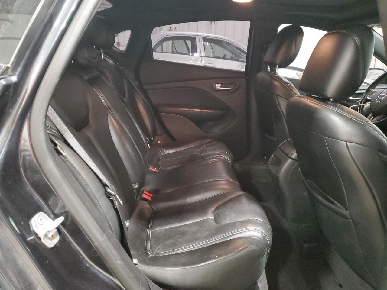 2013 Dodge Dart - Image 10