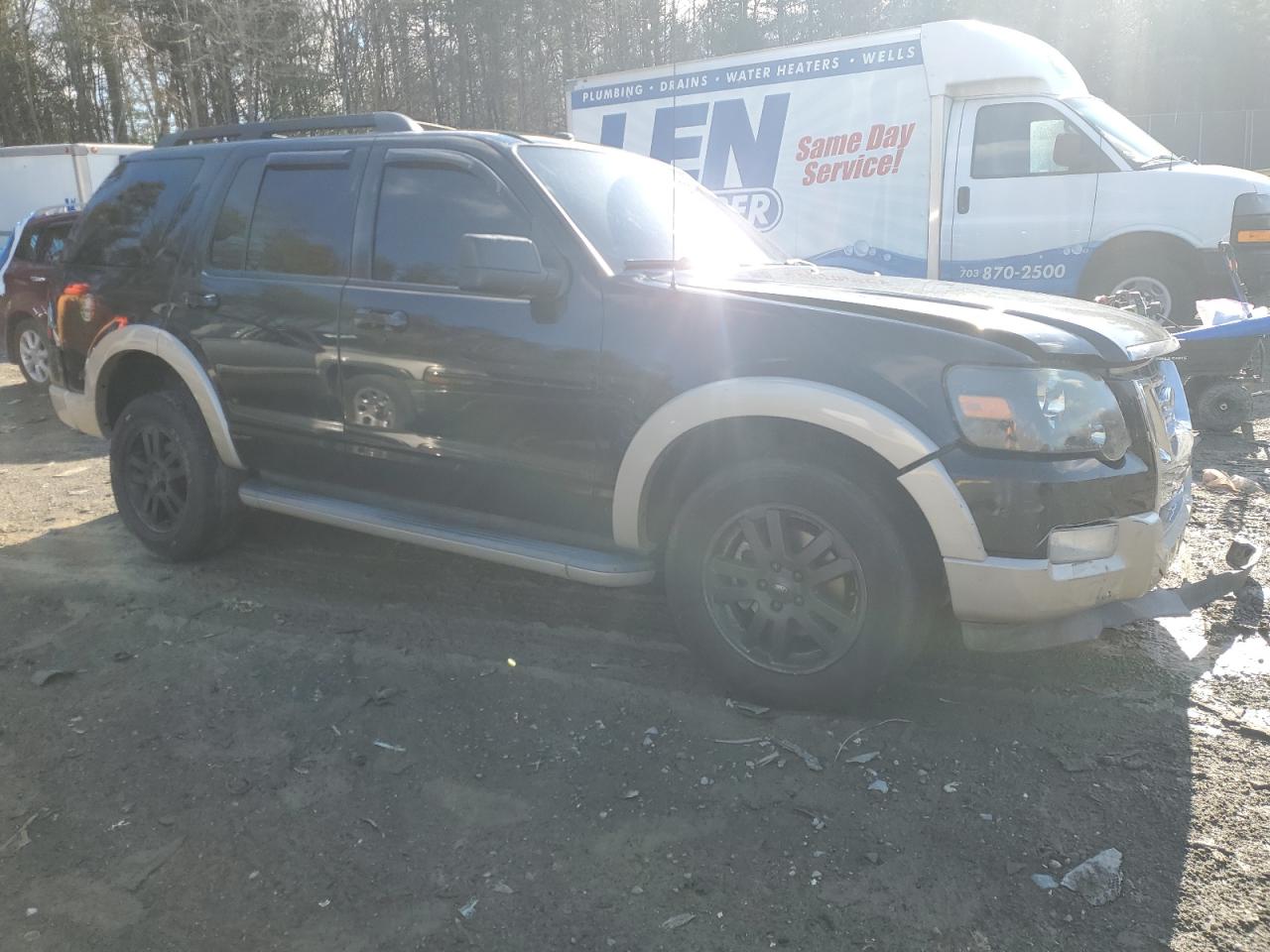 2010 Ford Explorer - Image 4
