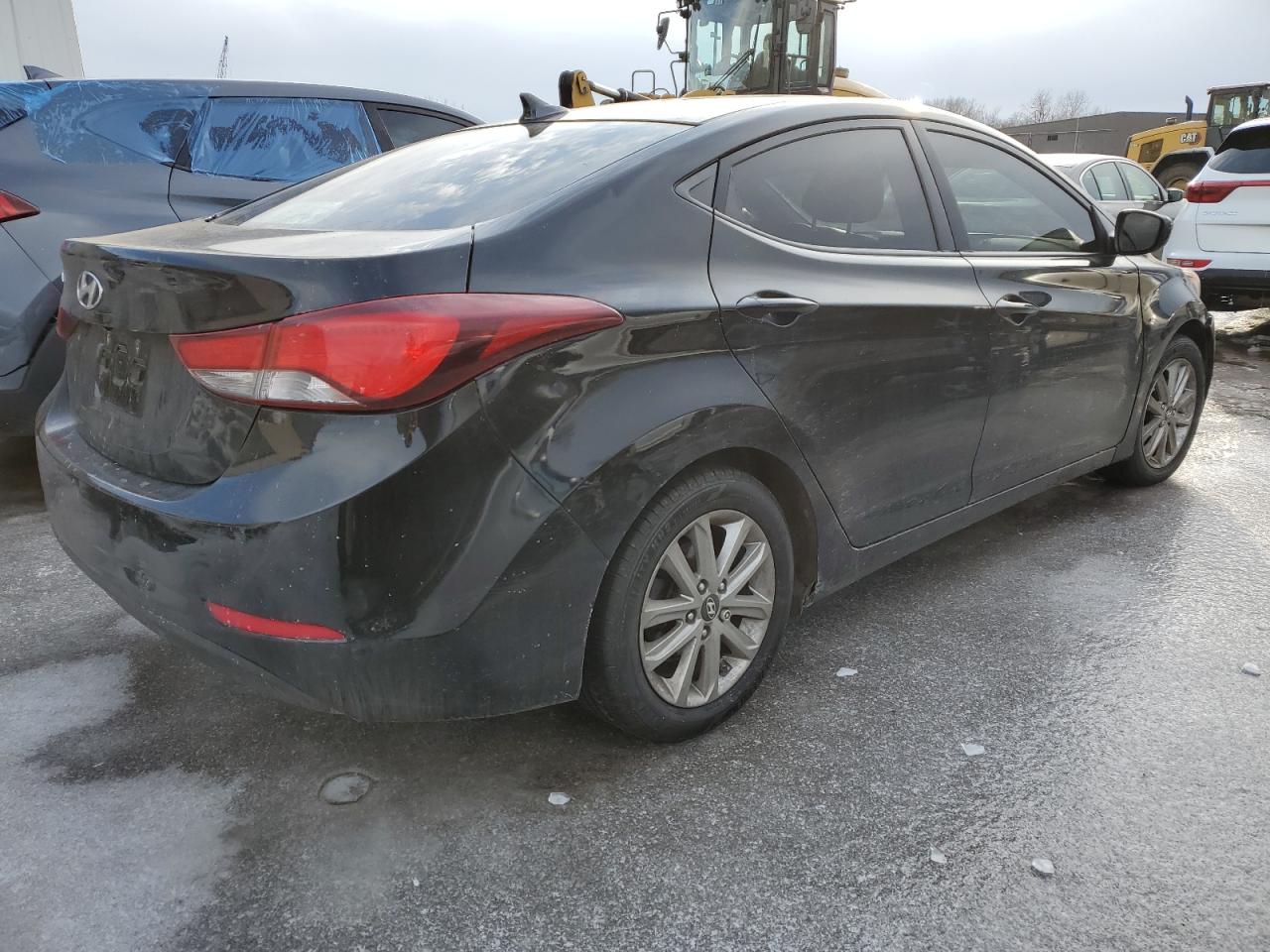 2014 Hyundai Elantra - Image 3