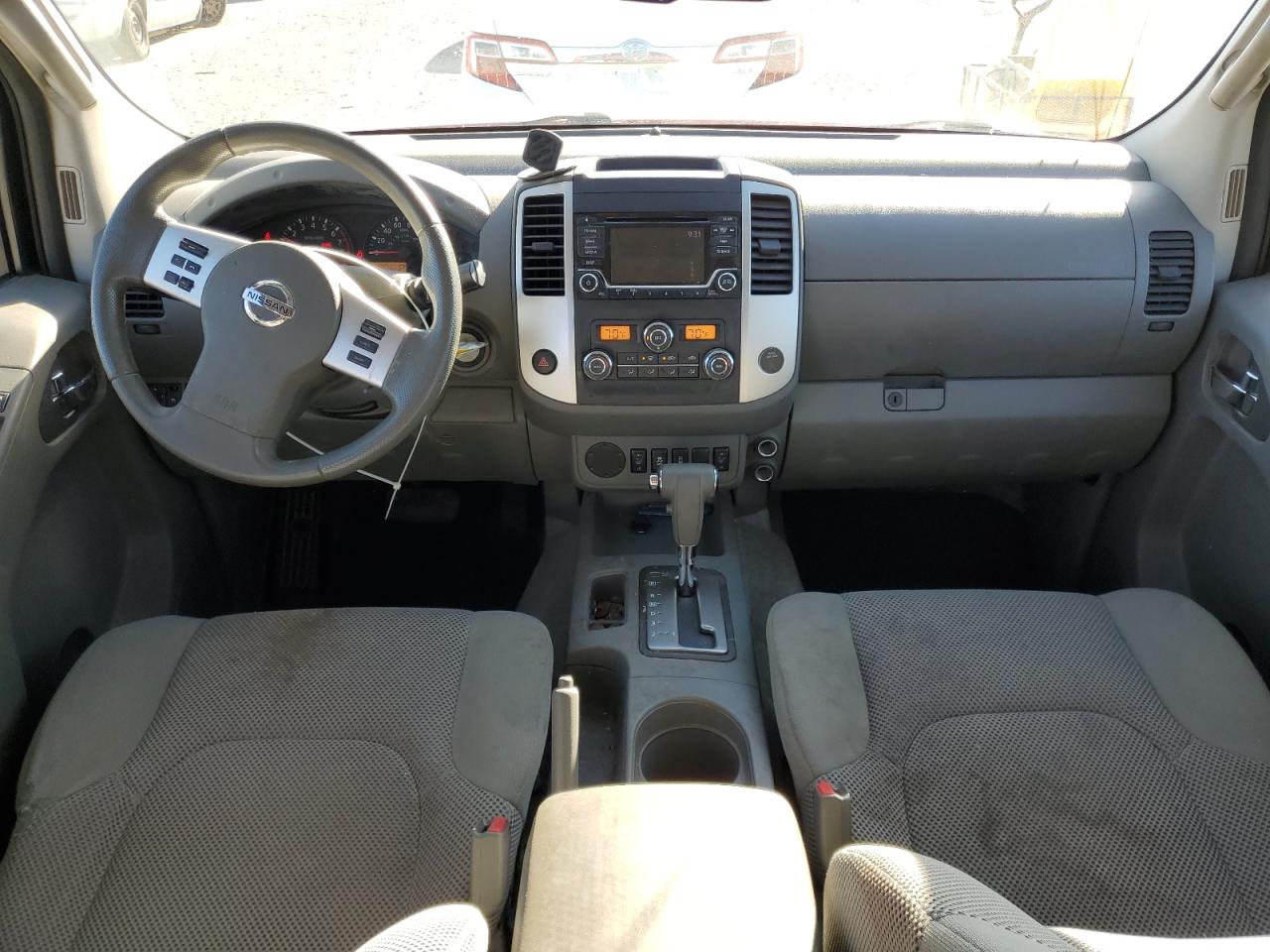 2015 Nissan Navara (Frontier) - Image 8