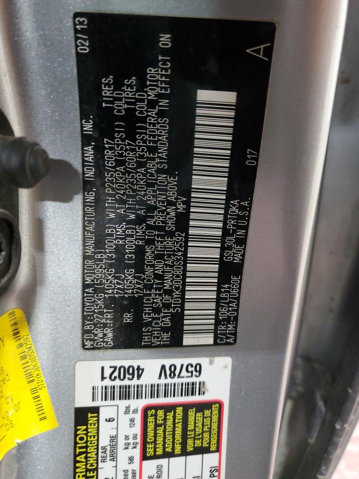 2013 Toyota Sienna - Image 16