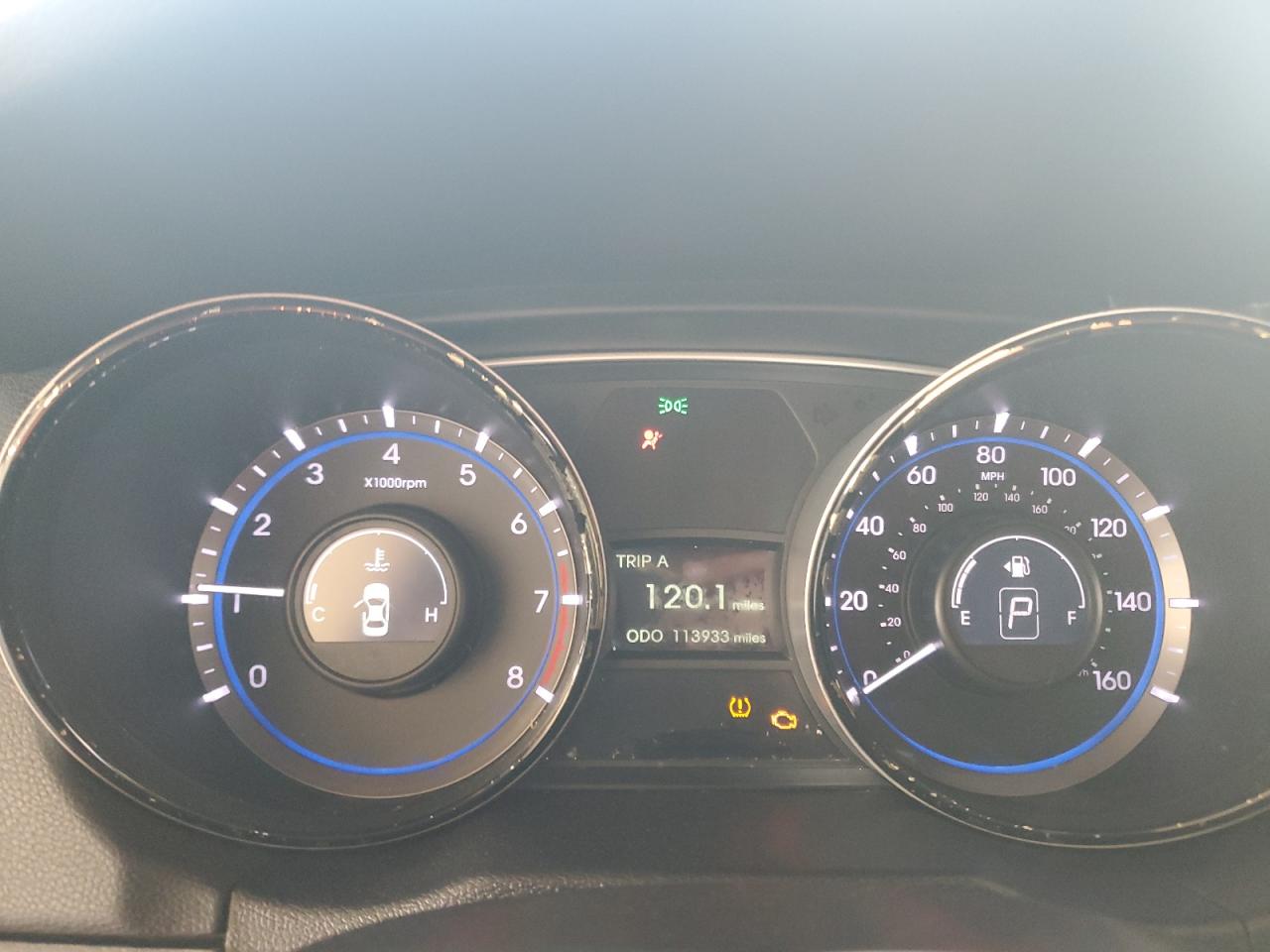 2013 Hyundai Sonata - Image 9