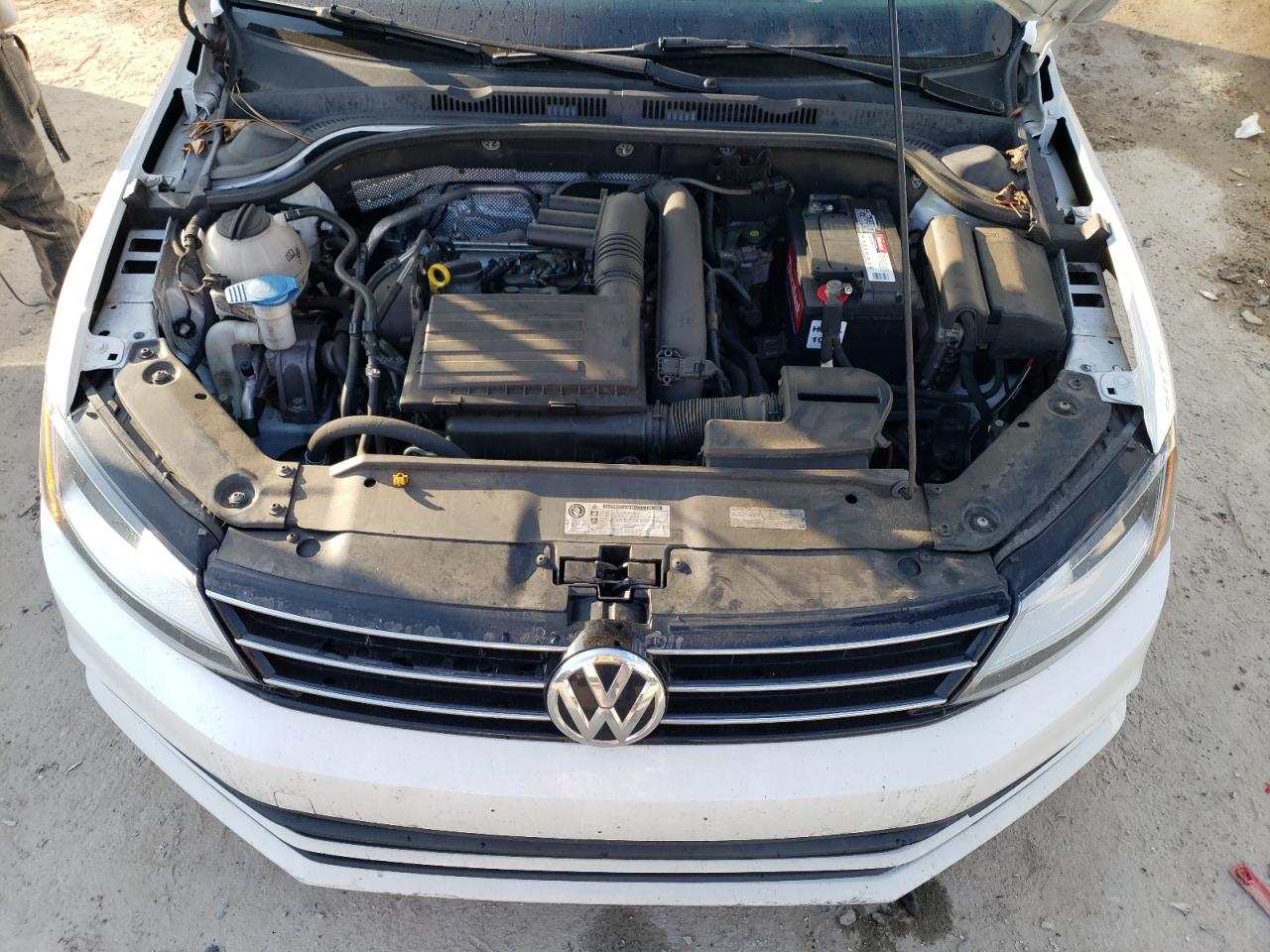 2017 Volkswagen Jetta - Image 11