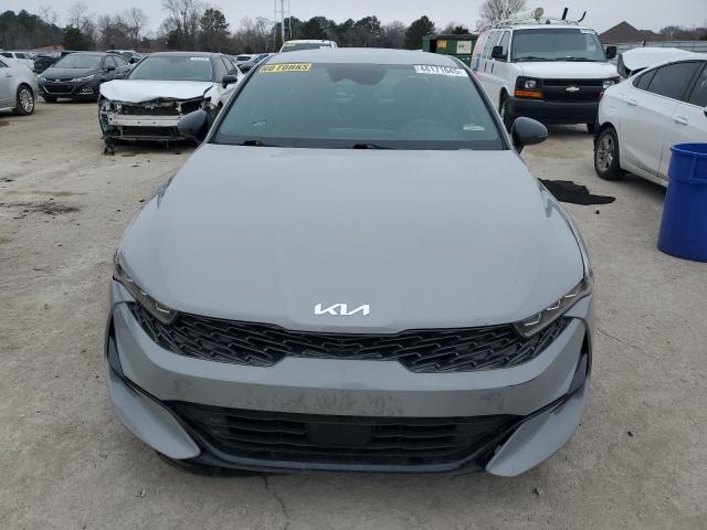  KIA K5 2023 Серый