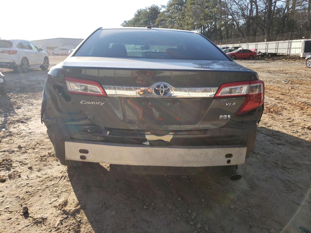 2012 Toyota Camry - Image 6