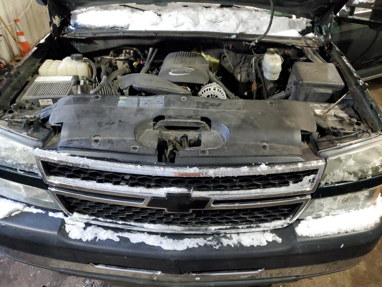 2006 Chevrolet Silverado - Image 12
