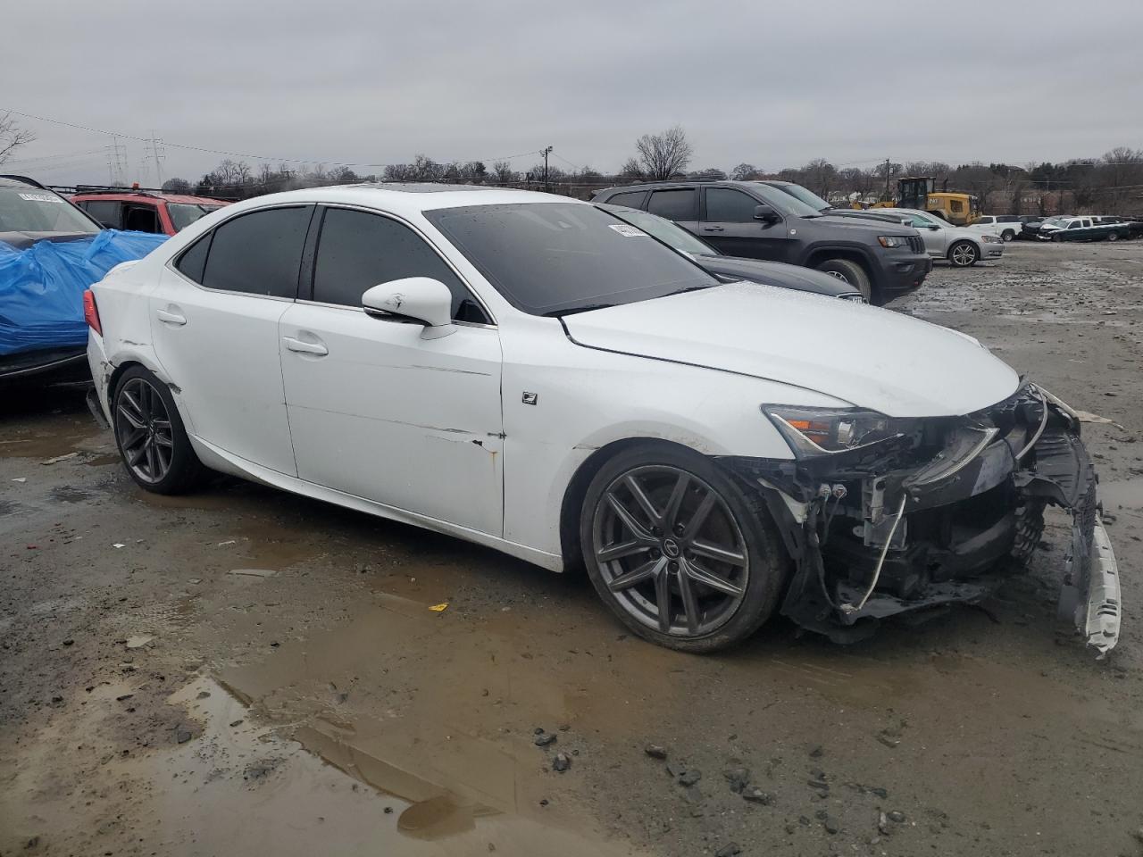 2019 Lexus IS - Image 4