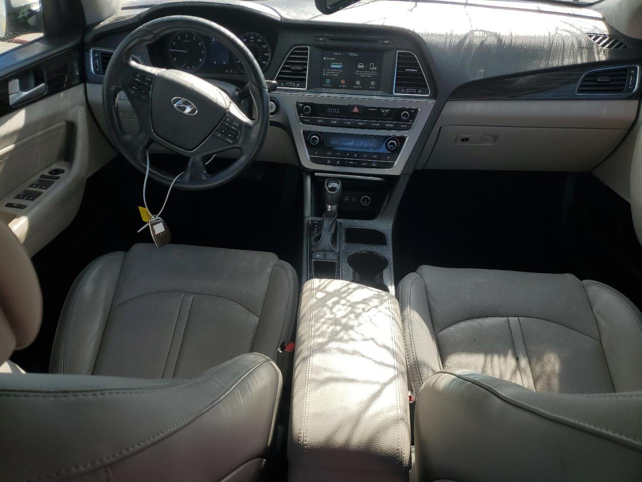 2016 Hyundai Sonata - Image 8
