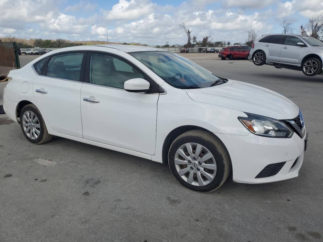 2016 Nissan Sentra - Image 4