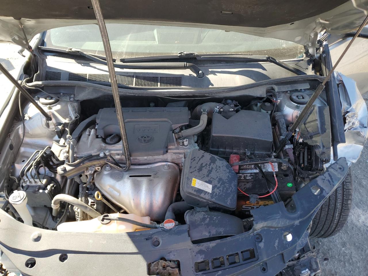 2016 Toyota Camry - Image 12