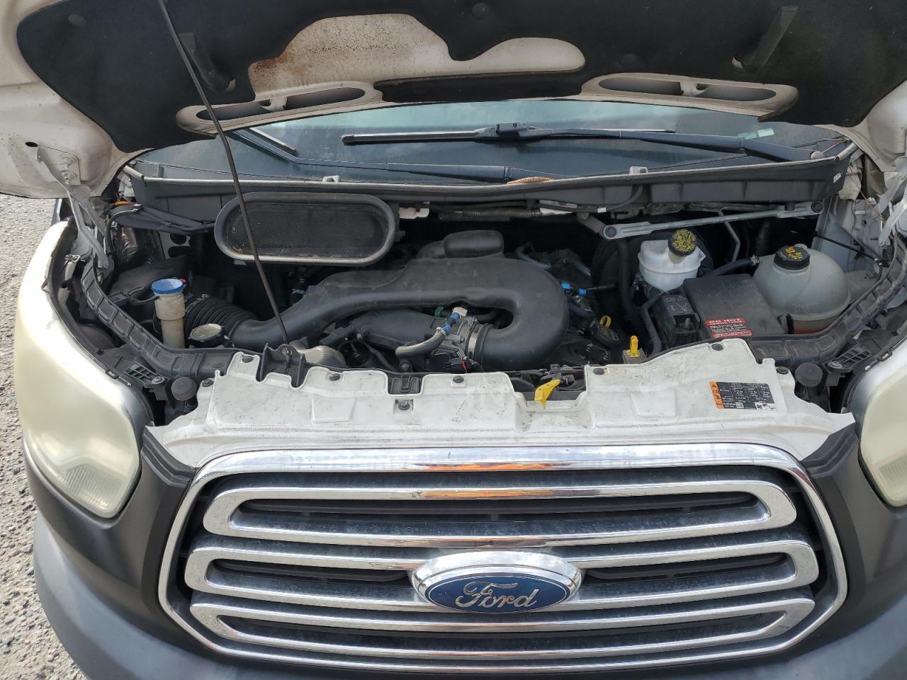 2015 Ford Transit - Image 12