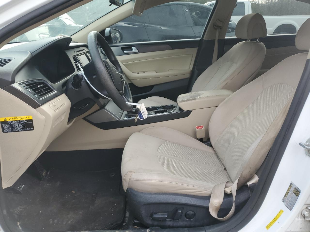 2015 Hyundai Sonata - Image 7