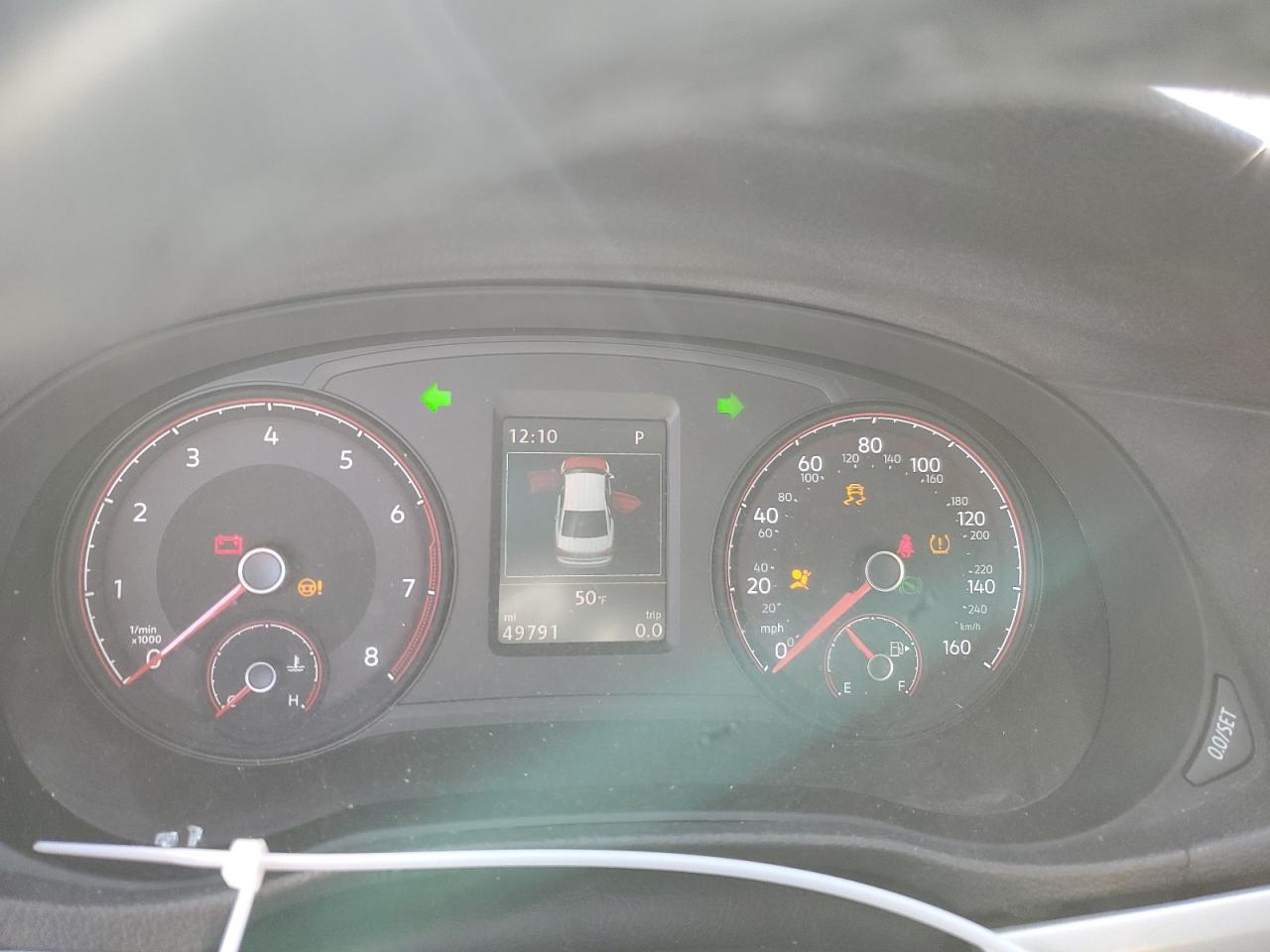 2020 Volkswagen Passat - Image 9