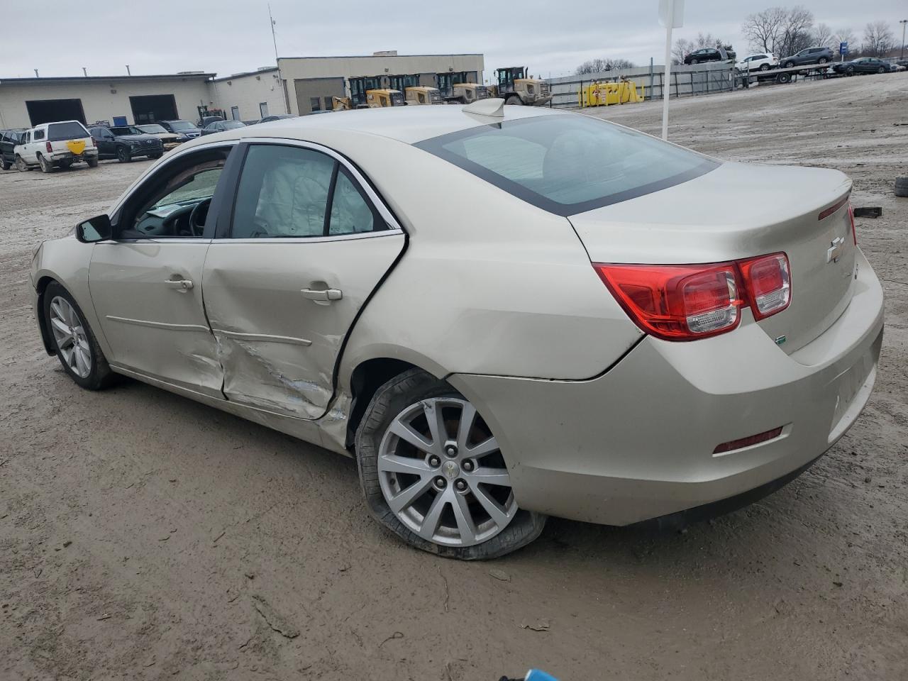 2015 Chevrolet Malibu - Image 2