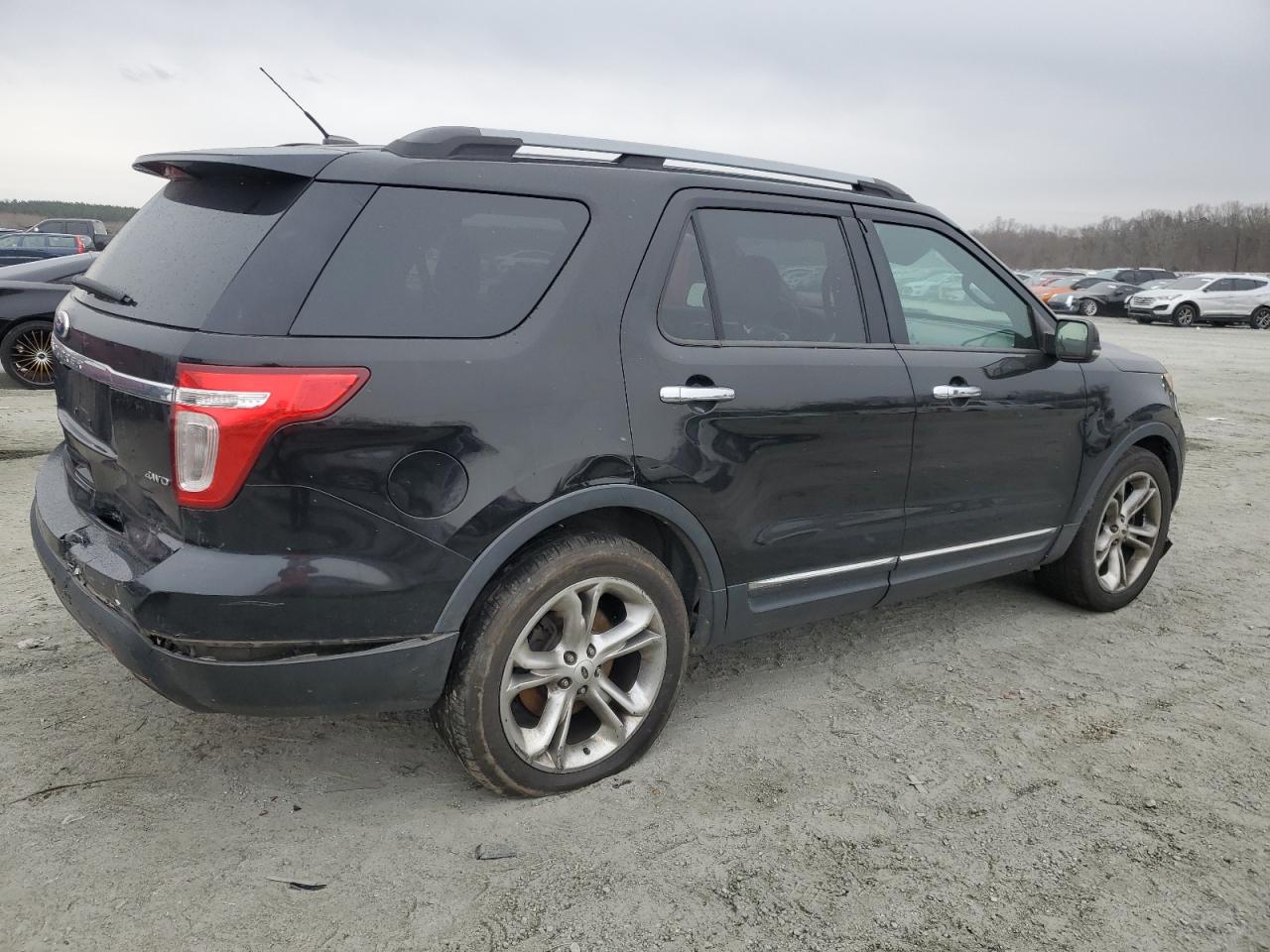 2012 Ford Explorer - Image 3