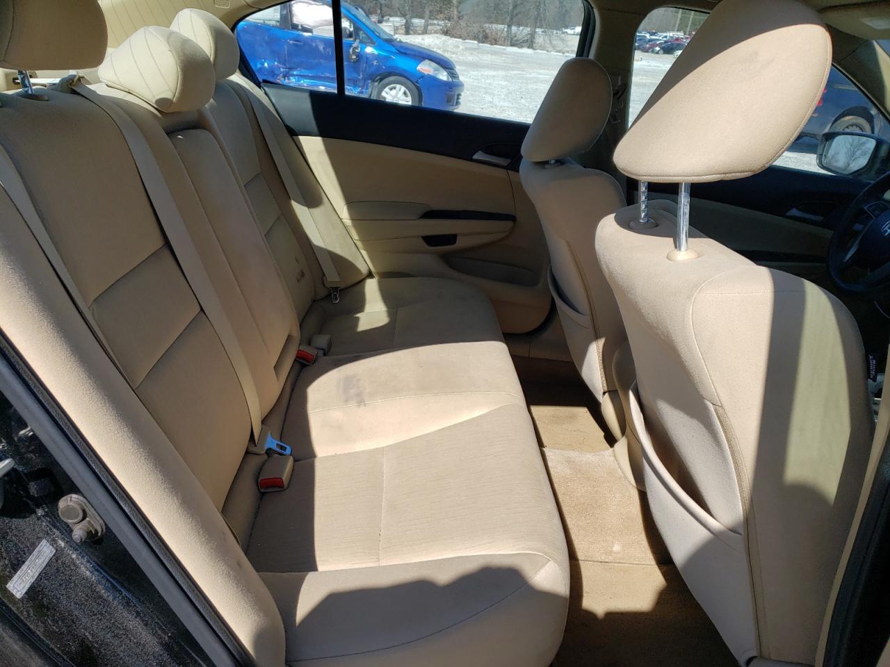 2012 Honda Accord - Image 10