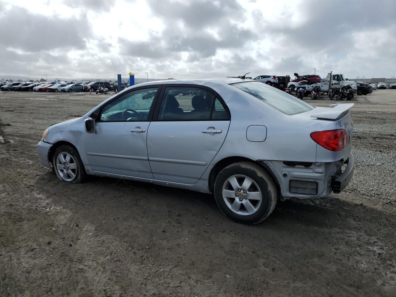 2007 Toyota Corolla - Image 2