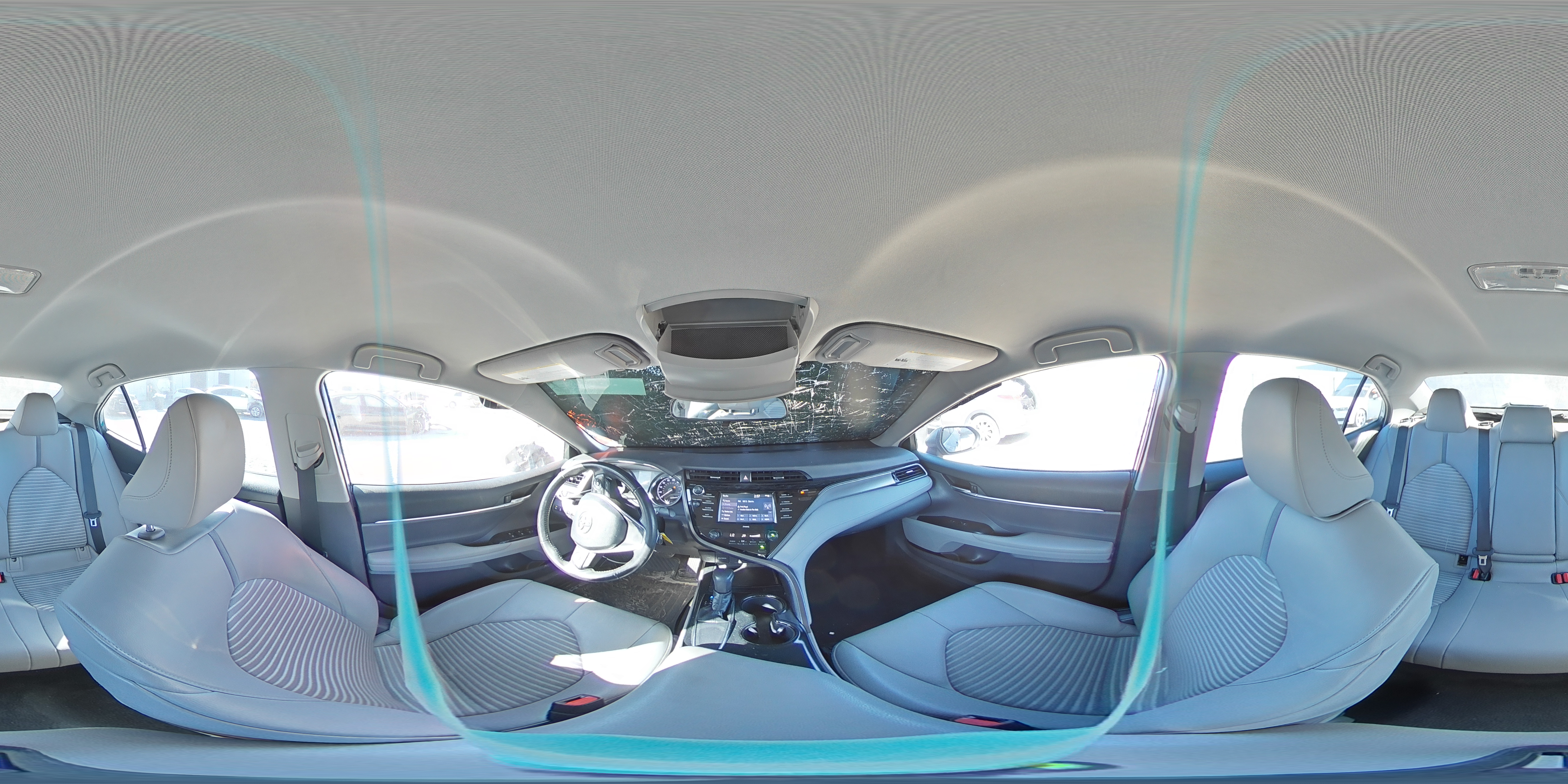 2020 Toyota Camry - Image 12