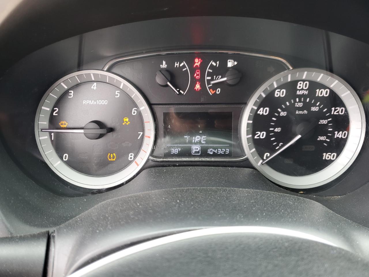 2013 Nissan Sentra - Image 9