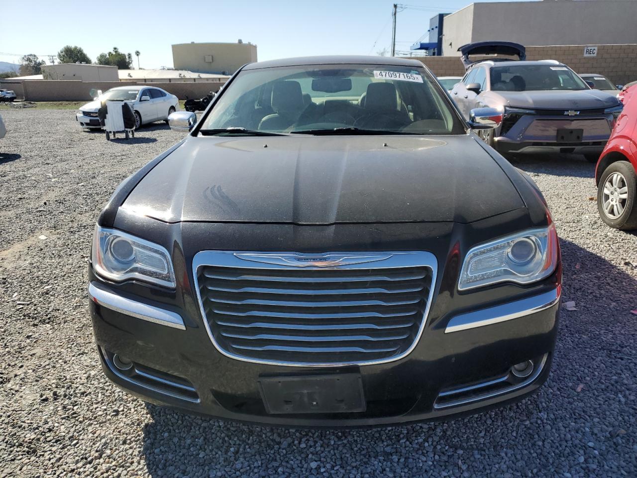 2012 Chrysler 300 - Image 5