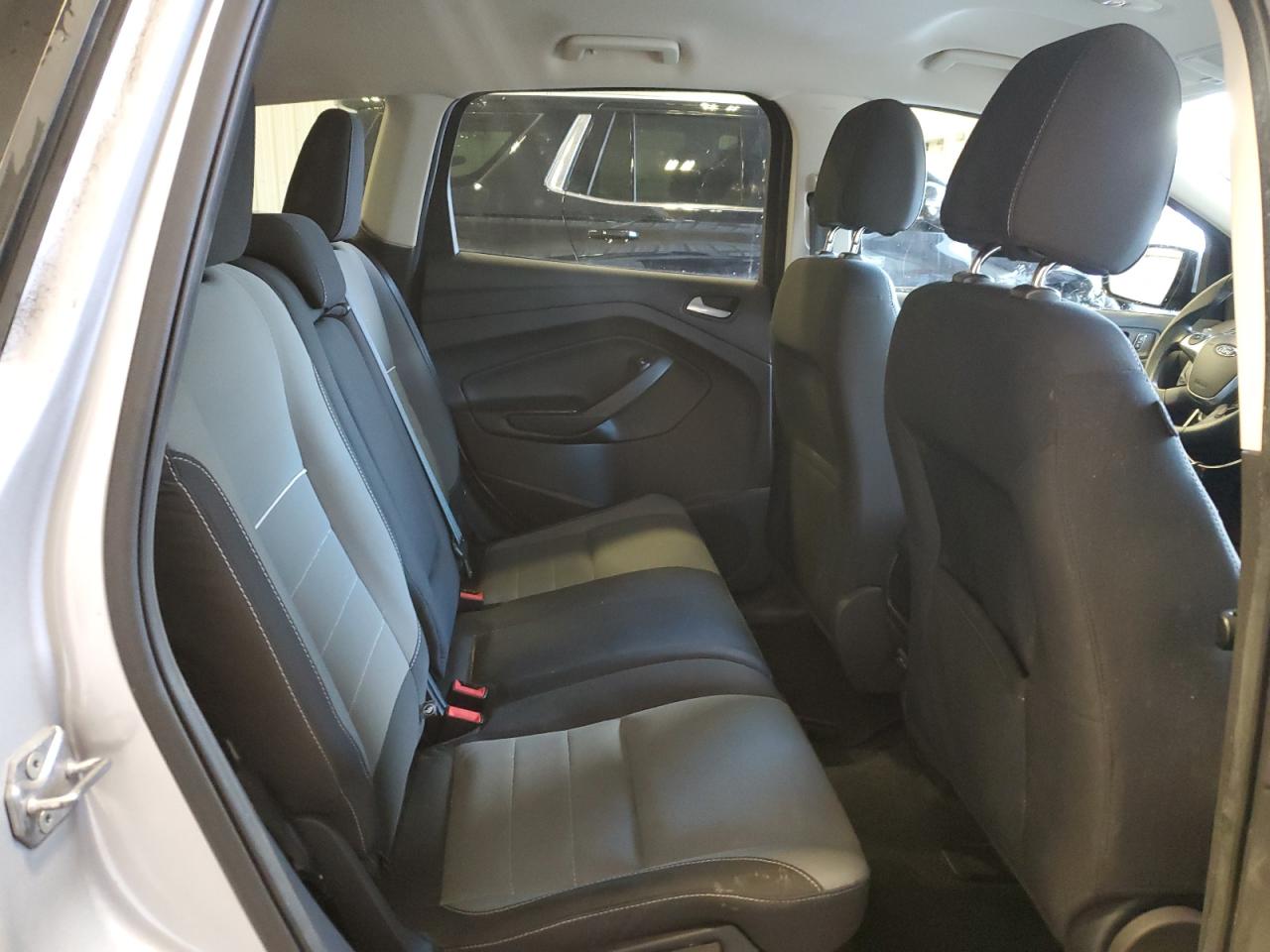 2014 Ford Escape - Image 11