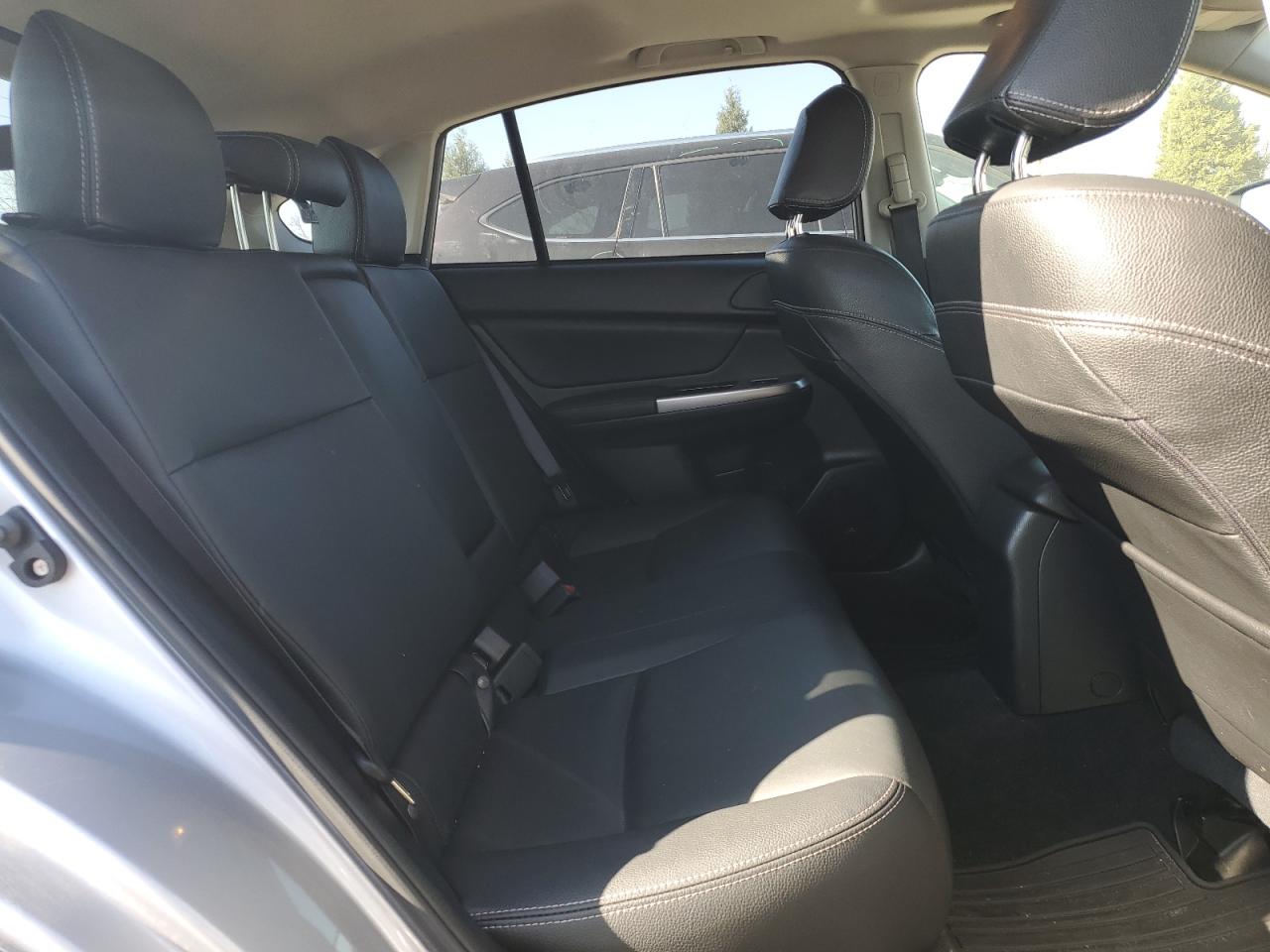2015 Subaru XV - Image 11