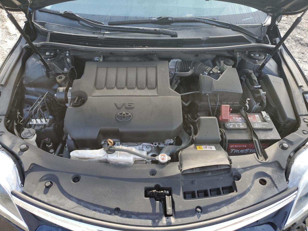 2018 Toyota Avalon - Image 11