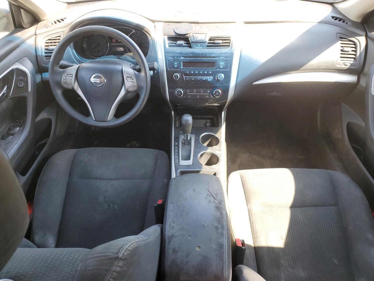 2014 Nissan Altima - Image 8