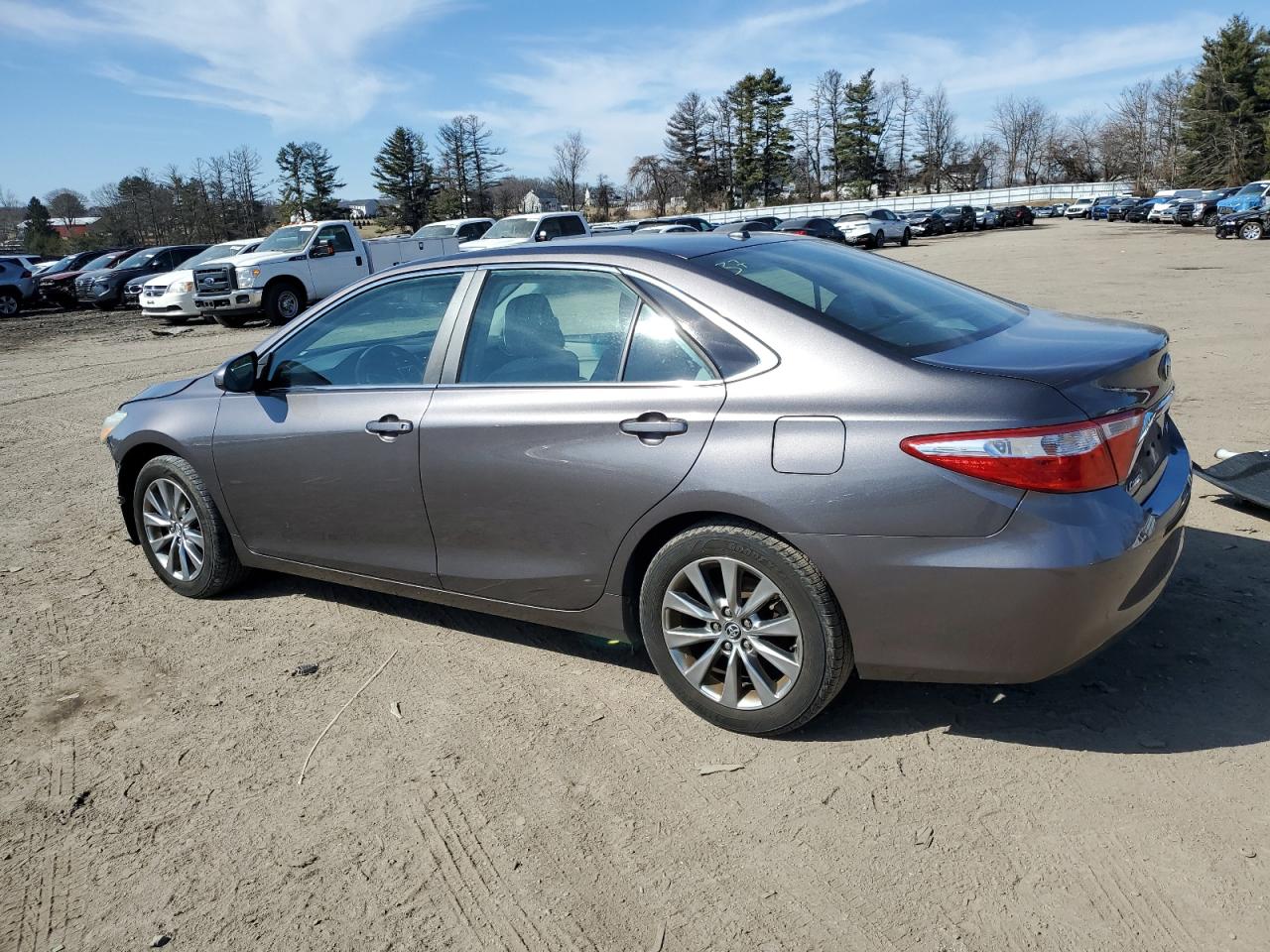 2015 Toyota Camry - Image 2