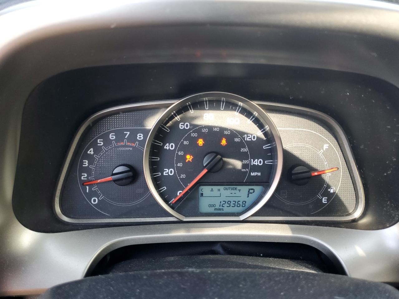 2015 Toyota RAV 4 - Image 9