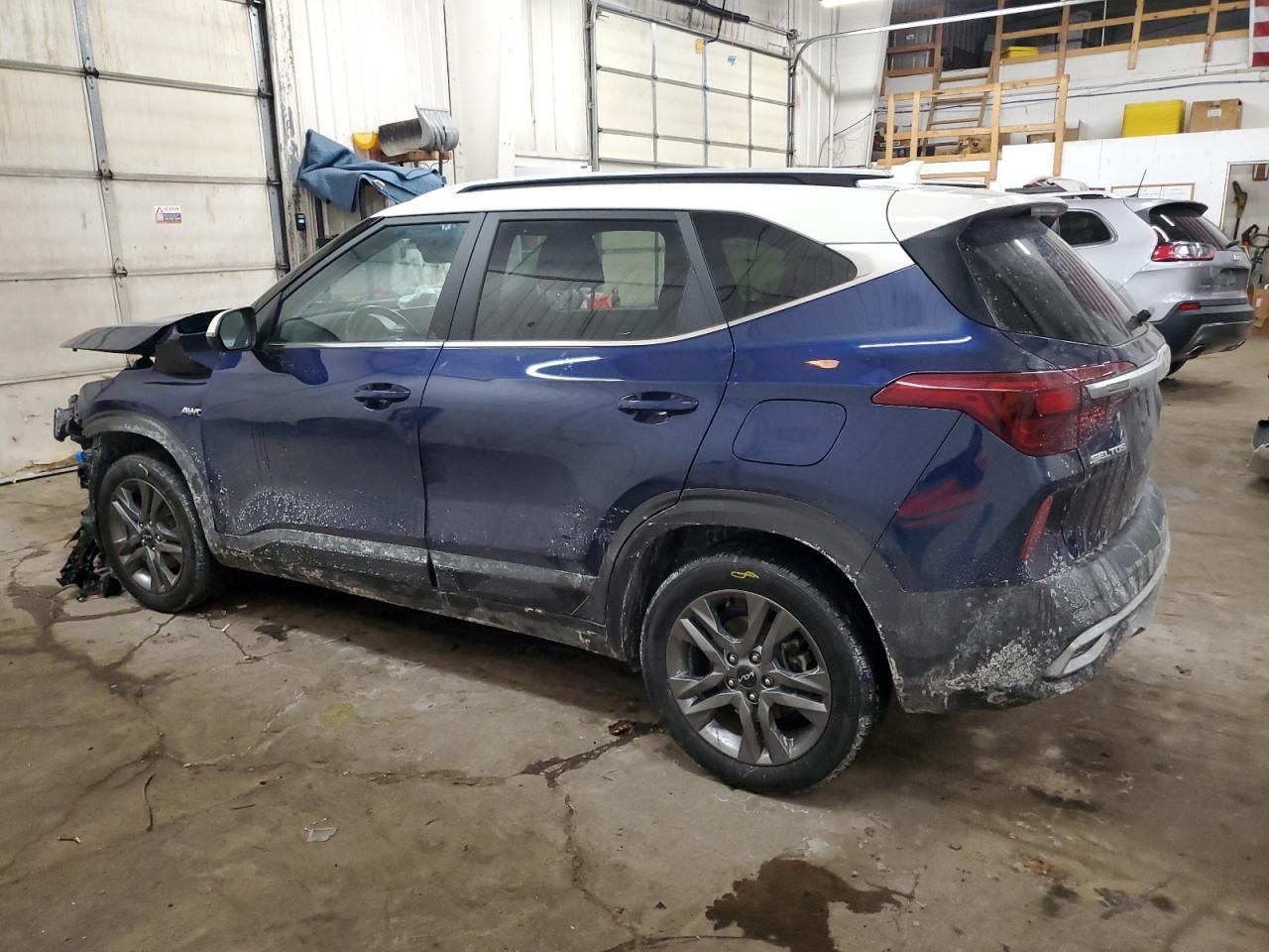 2022 Kia Seltos - Image 2