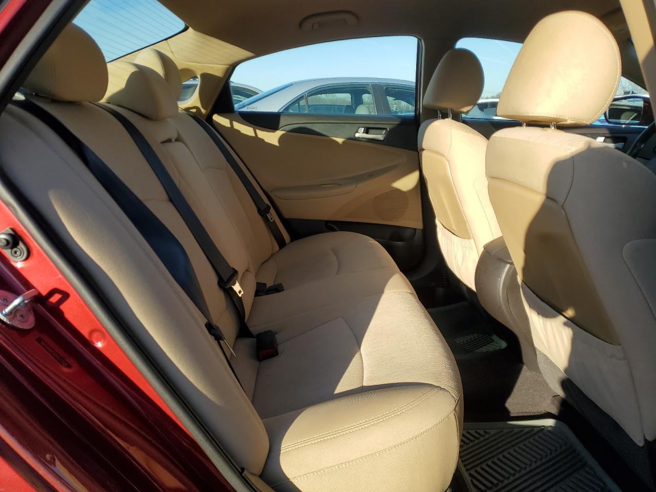 2013 Hyundai Sonata - Image 10