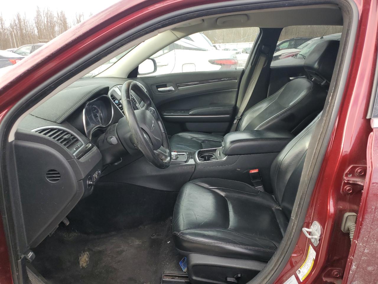 2016 Chrysler 300 - Image 7